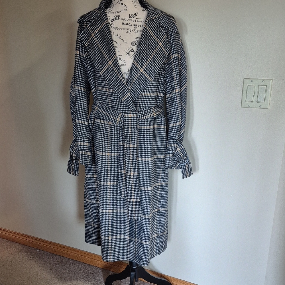Zara Black and White Oversized Handmade Wool Coat
